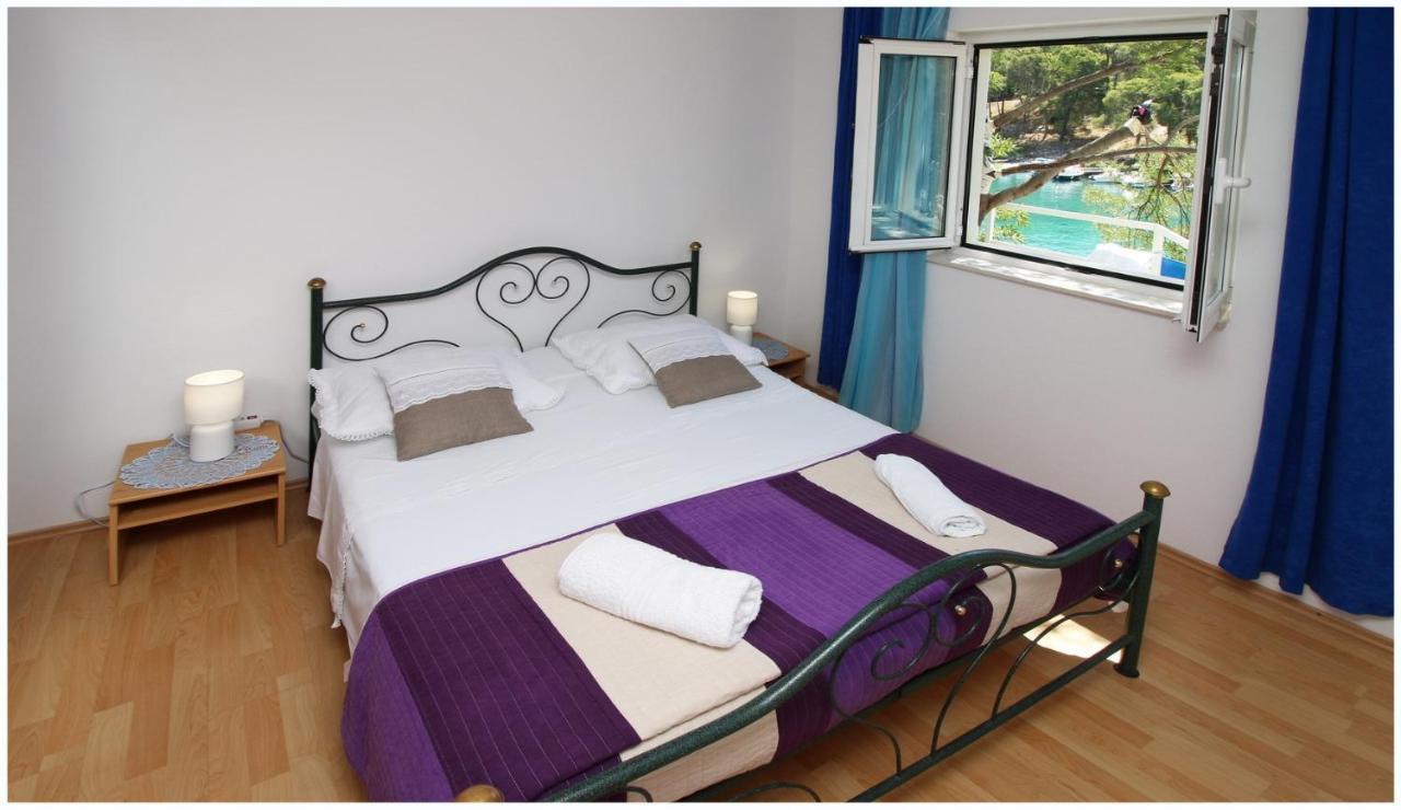 Apartments Elvi - Amazing Position & Parking Primošten Dış mekan fotoğraf